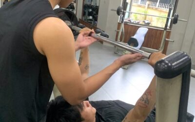 Bench Press – Nghệ Thuật Đẩy Tạ Ghế: Từ Cơ Bản Đến Nâng Cao Tại STbuilding